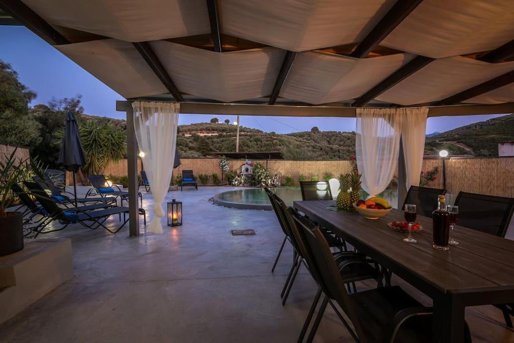 Casa Del Miele, Private Pool, Bbq, Mountain View. Βίλα Αλικιανός Εξωτερικό φωτογραφία